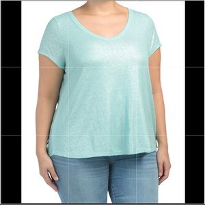 Plus Size Cap Sleeve V-neck top
